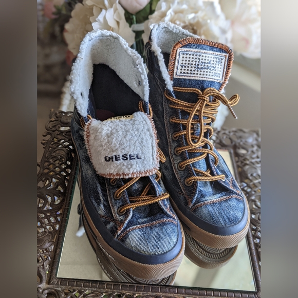 Diesel size 37 Jean high tops sneakers - Picture 3 of 10